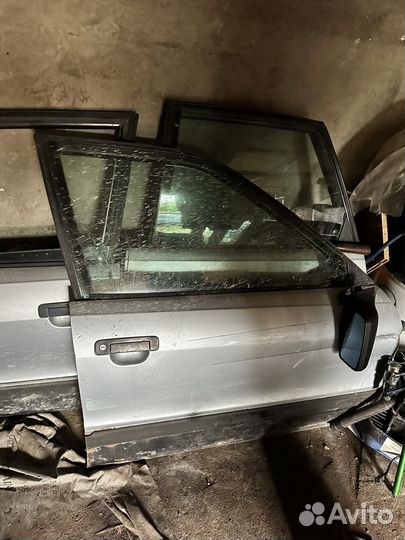 Двери на audi 80