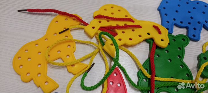 Шнуровки игрушки для малышей