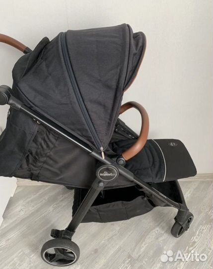 Прогулочная коляска Baby design look