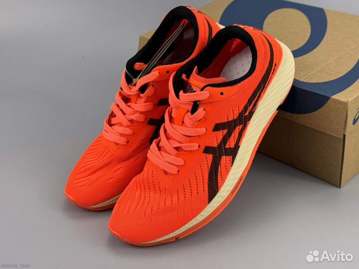 Кроссовки asics metaracer