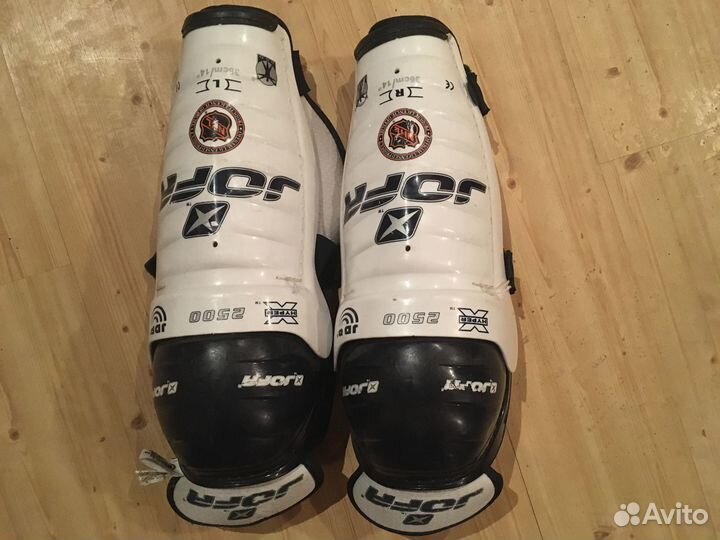 Хоккейная экипировка/форма для взрослых