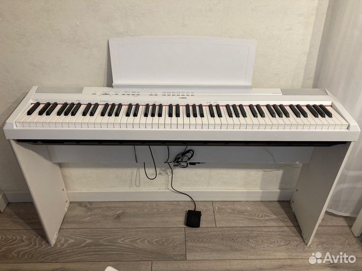 Yamaha P115WH