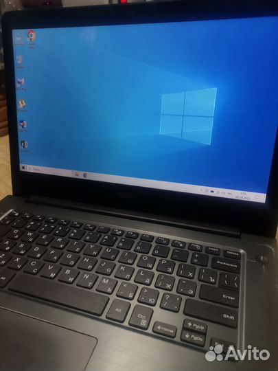 Полу - игровой Lenovo