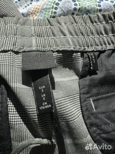 Брюки серые в клетку H&M