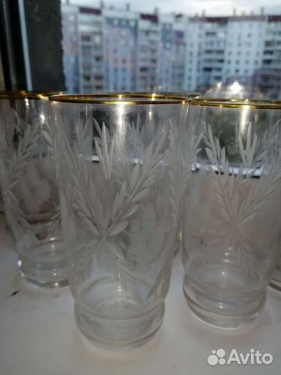 Стаканы из тонкого стекла