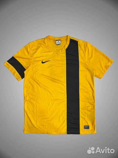 Футболка Nike