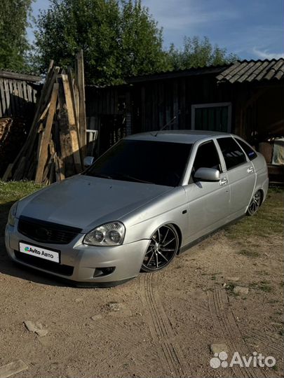 LADA Priora 1.6 МТ, 2011, 200 000 км