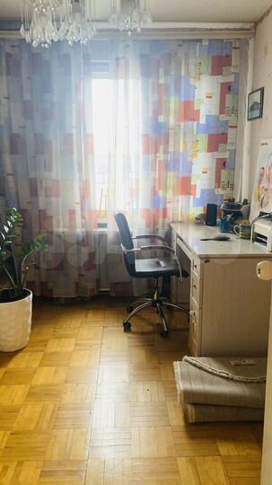 2-к. квартира, 43 м², 9/9 эт.