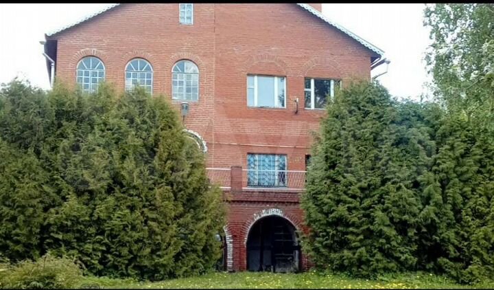 Дом 500 м² на участке 30 сот.