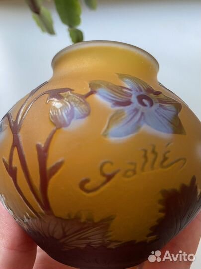 Вазочка Галле