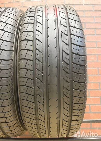 Yokohama S-221 225/55 R17 97V