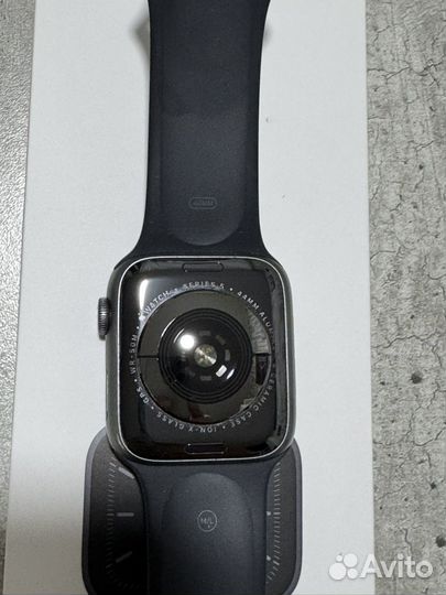 Apple watch series 5 44mm