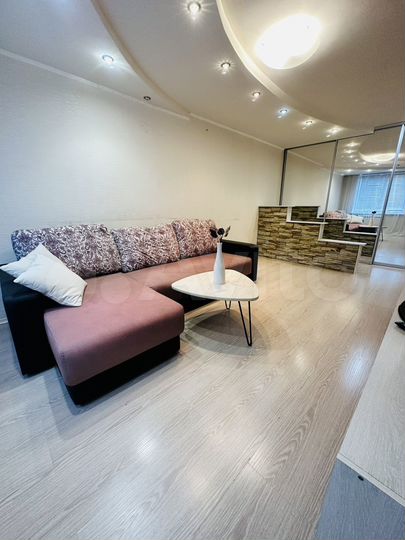 2-к. квартира, 60 м², 2/5 эт.