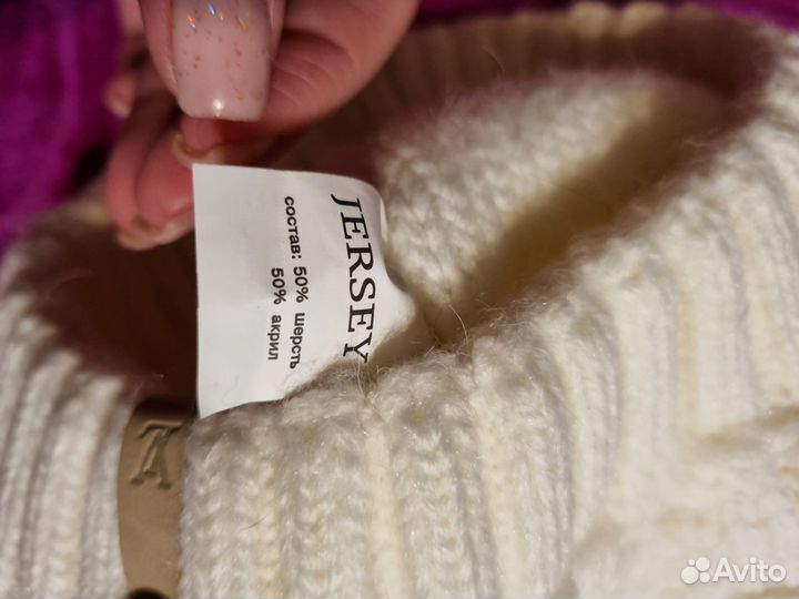 Зимний женский комплект, шапка женская