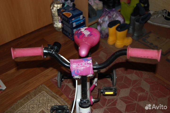 Детский четырехколесный велосипед Scott Contessa
