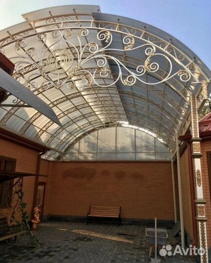 Навесы из Лексана