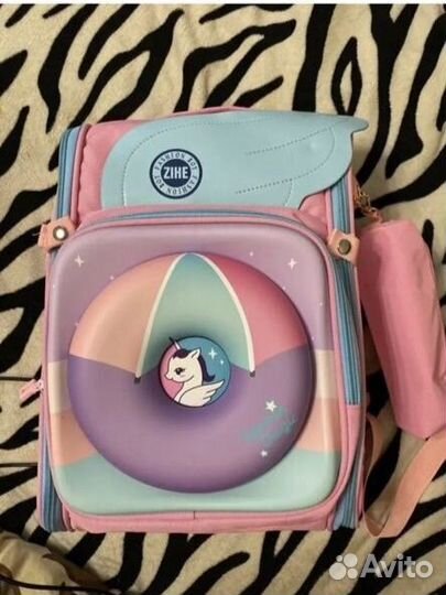 Школьный портфель рюкзак для девочки новый