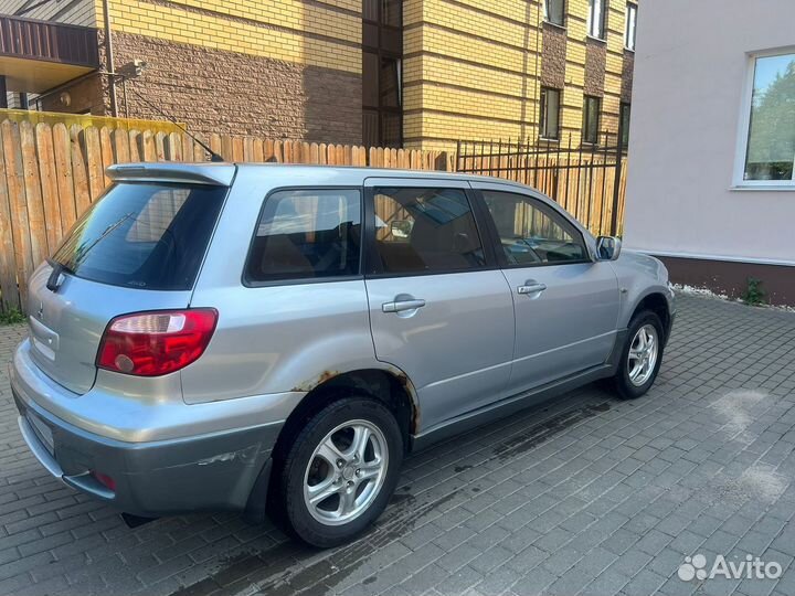 Mitsubishi Outlander 2.0 МТ, 2004, 254 000 км