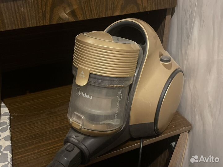 Пылесос midea на запчасти