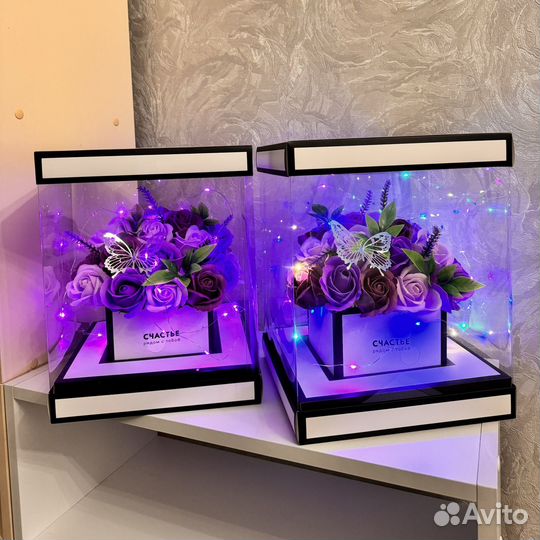 Подарок девушке розы