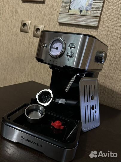 Кофеварка рожковая brayer BR 1101