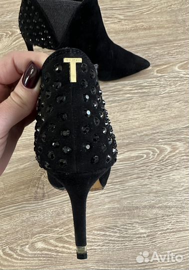 Ботильоны Ted Baker London 38 евро (36,5-37 рос.)