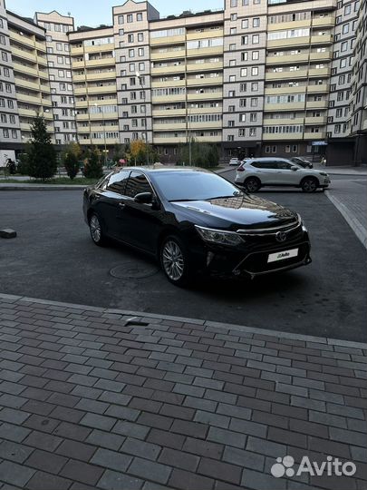 Toyota Camry 2.5 AT, 2015, 92 000 км