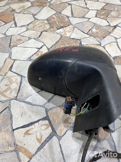 Зеркало заднего вида боковое Citroen C4 хэтчбэк