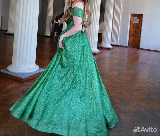 Прокат аренда платьев