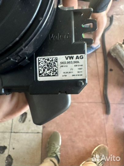 Шлейф подрулевой Skoda Octavia A5 1.4 BUD 2012