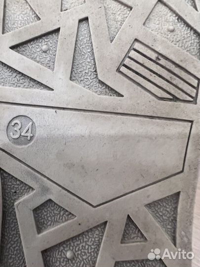 Ботинки деми 34