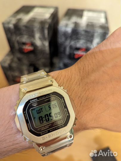 Часы Casio G-Shock GMW-B5000D-1