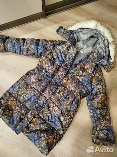 Пуховик на девочку 146