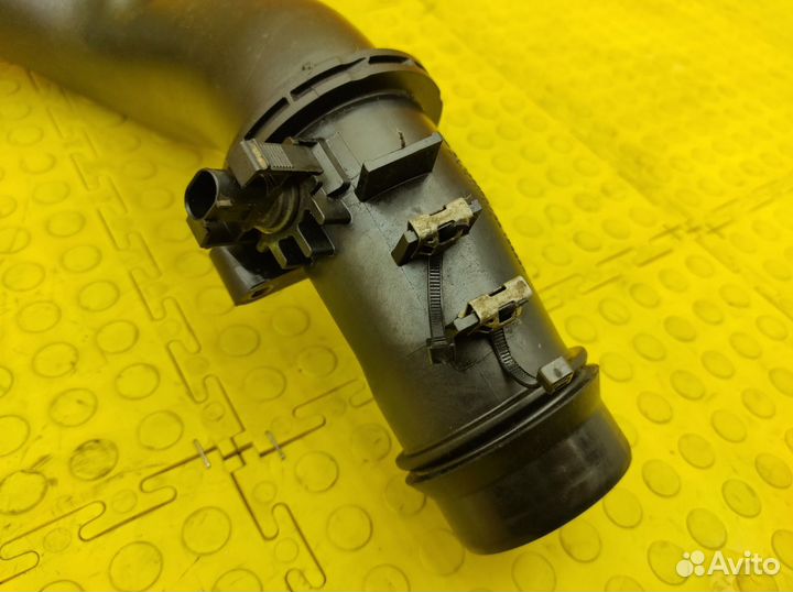 Патрубок воздушный Mercedes-Benz W212 OM651.924