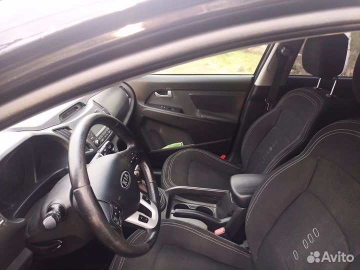 Kia Sportage 2.0 AT, 2011, 81 000 км