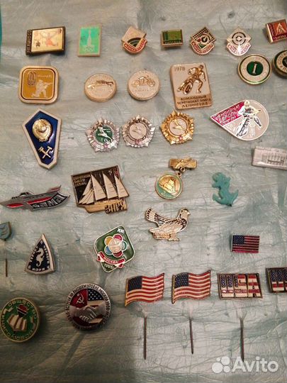 Значки спорт,ленин,города герои,детские