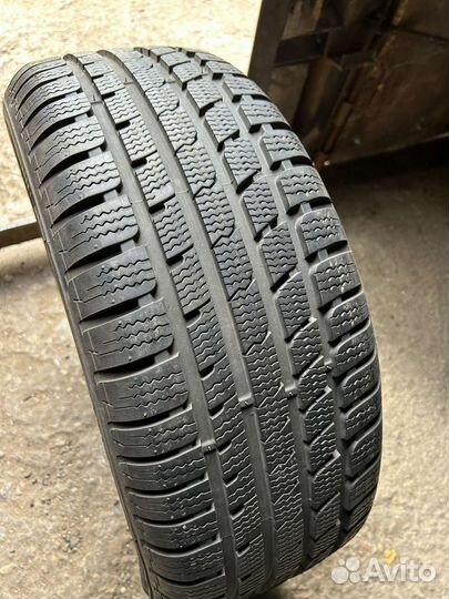 Kumho WinterCraft KW27 205/55 R16
