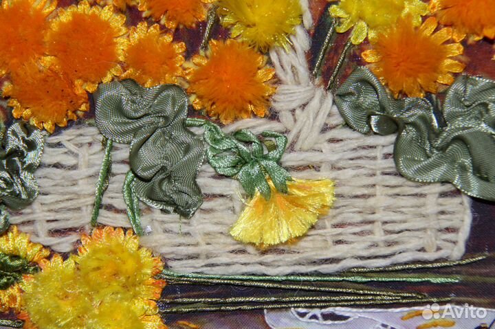 Продам картины вышитые лентами