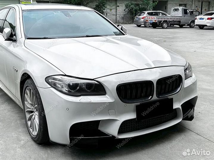 Клыки для бампера BMW 5 F10 M5 черный глянец