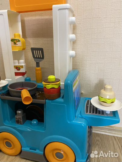 Машина каталка кухня fisher price