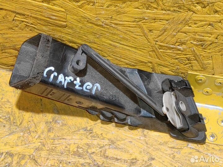 Дефлектор обдува салона левый Volkswagen Crafter