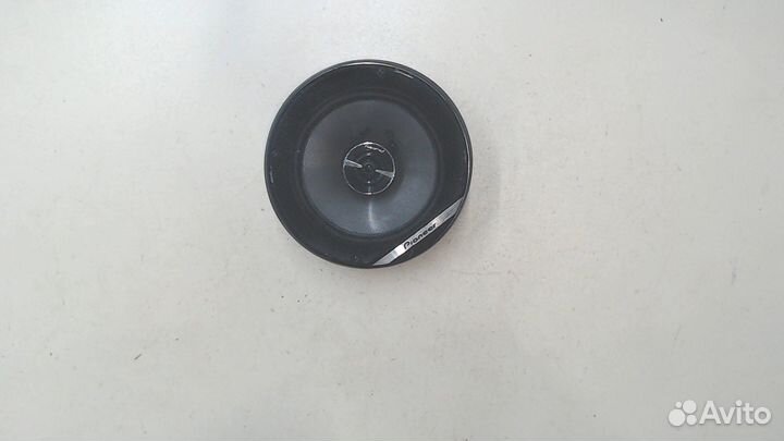 Динамик Mitsubishi Endeavor, 2011