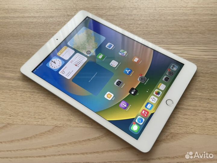 iPad 5 2017 32Gb WiFi Оригинальный