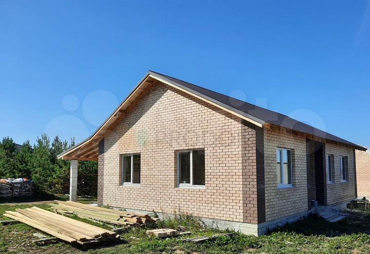 Коттедж 123 м² на участке 7 сот.