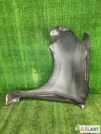 Крыло переднее правое toyota BB