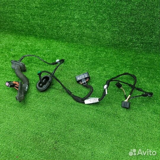 Проводка двери задней правой Volkswagen Jetta 6