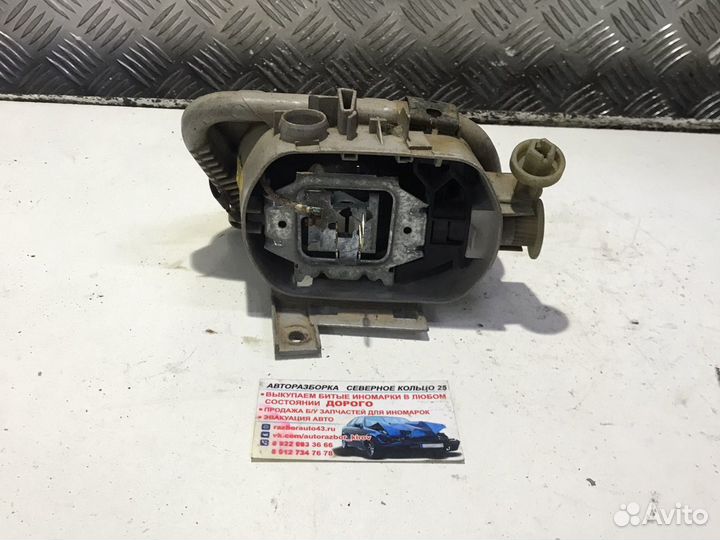 Фара противотуманная Мерседес W210 Mercedes 210