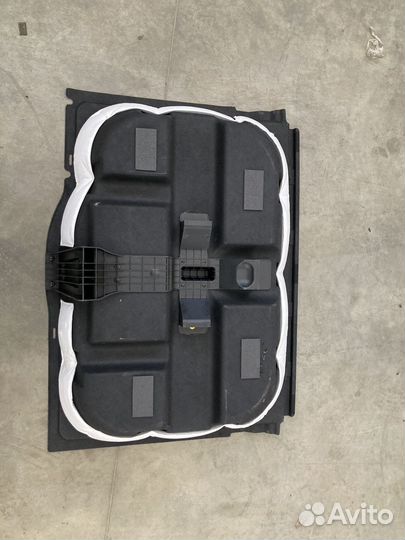 Ниша багажного отделения