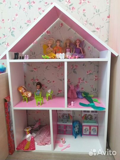 Домик кукольный