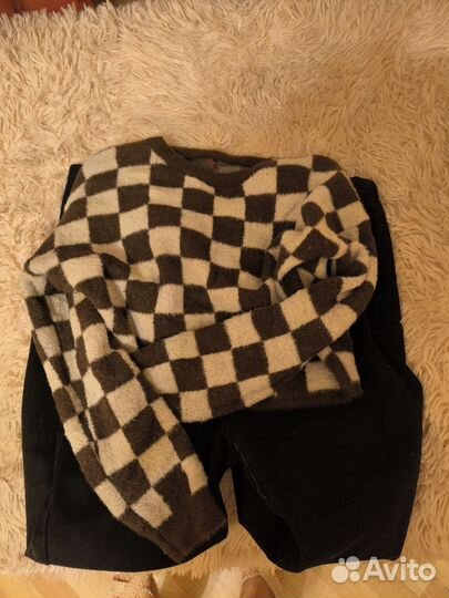 Комплект кофта и джинсы